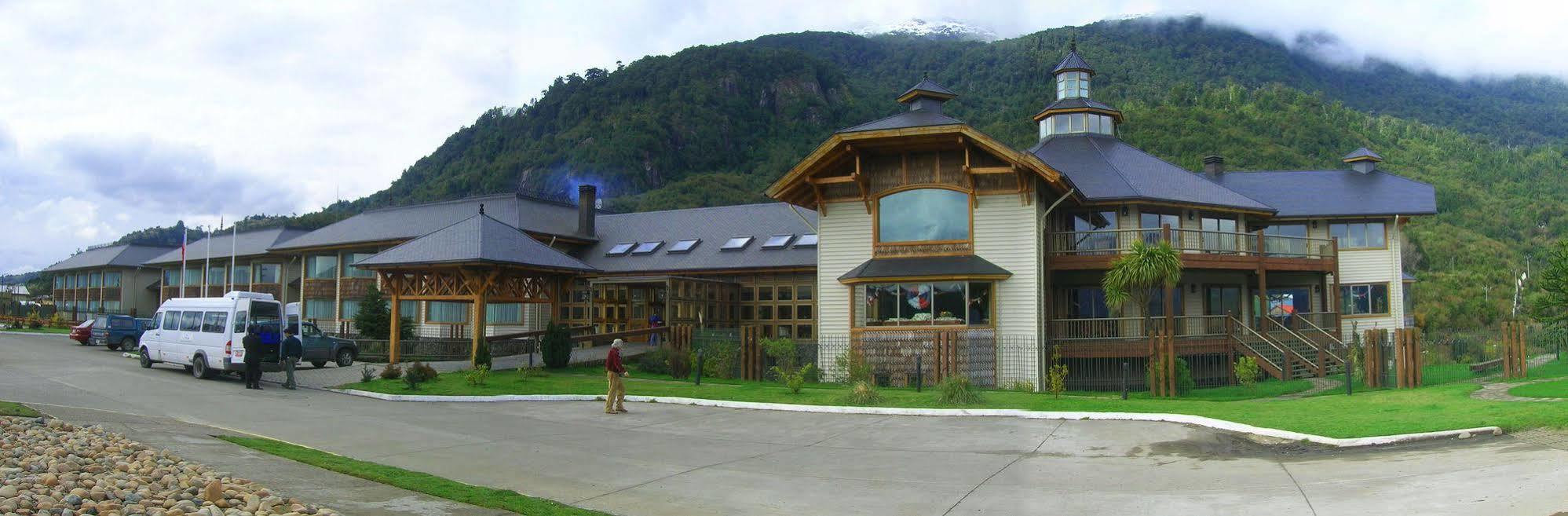 Loberias Del Sur Hotel Puerto Chacabuco Exterior foto